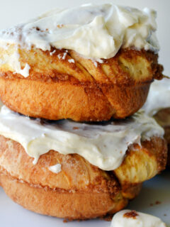 Cinnamon Roll Donuts Pic