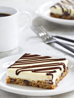 Oatmeal Chocolate Chip Cheesecake Bars Image