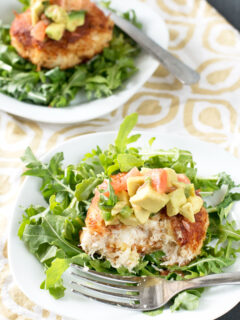 Crispy Crab Cakes with Avocado Grapefruit Salsa Picture
