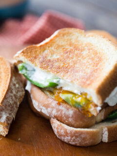 Jalape&ntilde;o Popper Grilled Cheese Pic