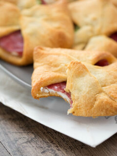 Salami and Cream Cheese Bundles Pic