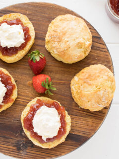 Classic English Scones Photo