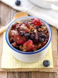 Blueberry Mango Crisp Image