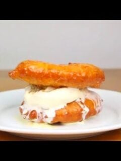 How to Make Homemade Donuts like Krispy Kreme!