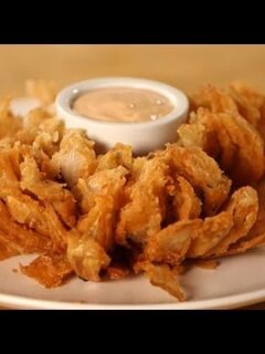 How to Make Outback Steakhouse's Bloomin' Onion