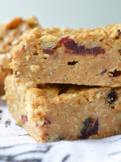 Peanut Butter Honey Cereal Bars Pic