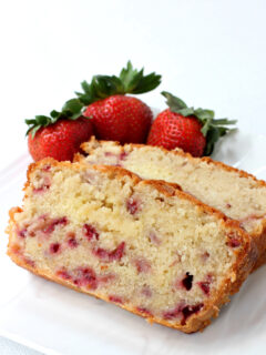 Strawberry Rum Pound Cake Pic