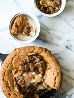 Butter Pecan Skillet Cookie Pic