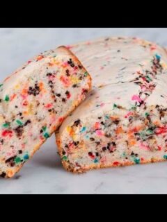 How to Bake Ice Cream Cake