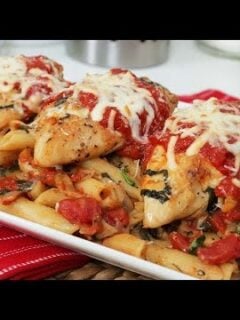 How to Make Easy One Dish Chicken Parmesan