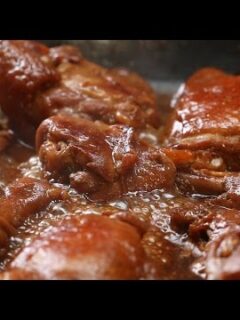How to Make One-Pan Chicken Adobo 