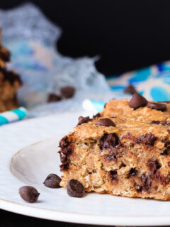 Peanut Butter Banana Oatmeal Bars Photo