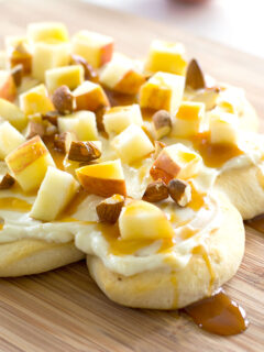 Apple Pizza Pic