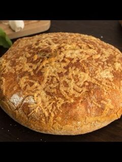 How to Make No-Knead Cheese Bread