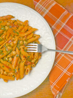 Pasta with Spinach and Beans Picture