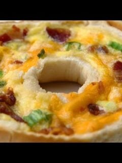 How to Make Breakfast Bagel Boats