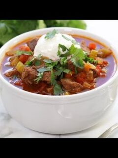 How to Make Slow Cooker Texas Beef Chili