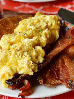 How to Make Perfect Scrambled Eggs Image