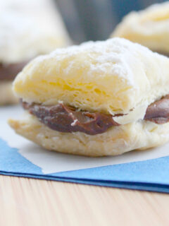 Miguelitos with Chocolate Image