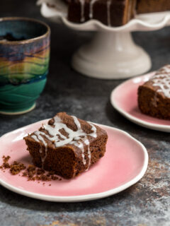 Spiked Gingerbread Bars Picture