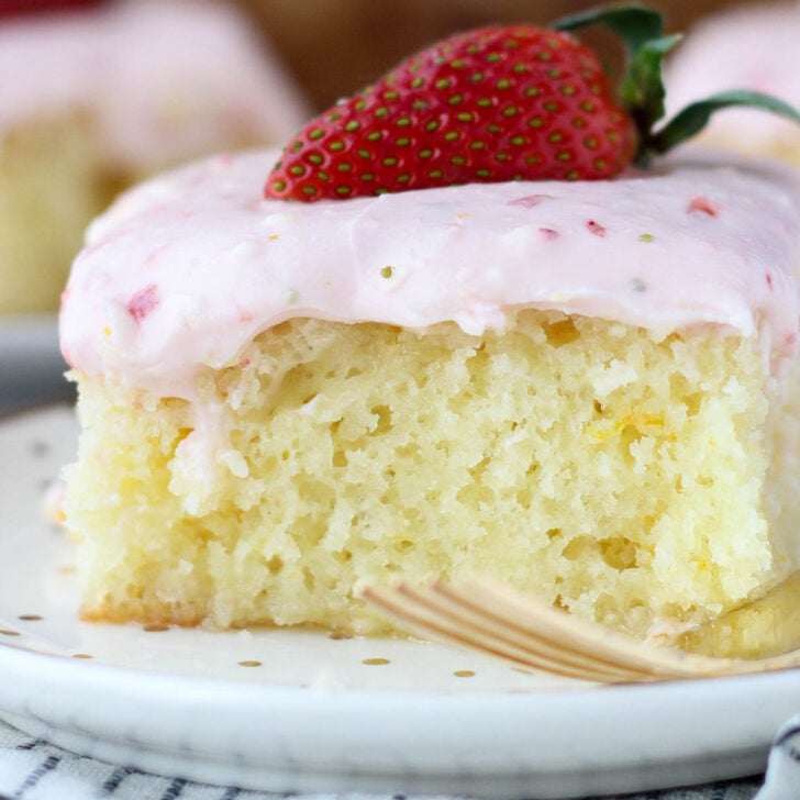 Strawberry Champagne Cake Photo