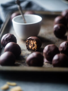 No Bake Crispy Almond Butter Chocolate Bites Picture