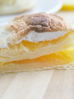 Lemon Meringue Donuts Pic