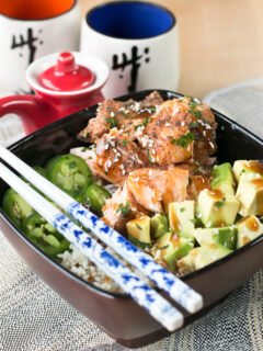 Spicy Sesame Salmon Avocado Bowls Pic
