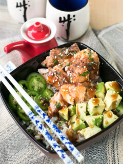 Spicy Sesame Salmon Avocado Bowls Picture