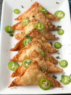 Jalape&ntilde;o Avocado Cream Cheese Wontons Picture