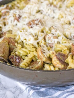 Pesto Pasta with Meatballs Photo