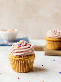 Peanut Butter and Jelly Cupcakes Pic