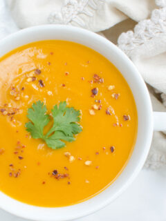 Paleo Coconut Curry Butternut Squash Soup Image