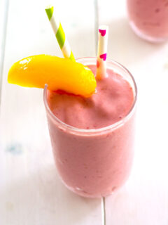 Raspberry Peach Cottage Cheese Smoothie Picture