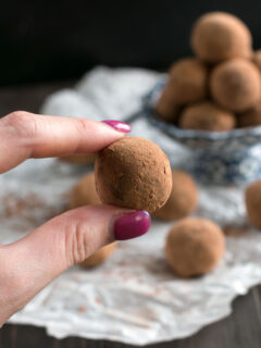 Vegan Spicy Dark Chocolate Avocado Truffles Pic