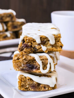 Iced Gingerbread Oatmeal Bars Pic