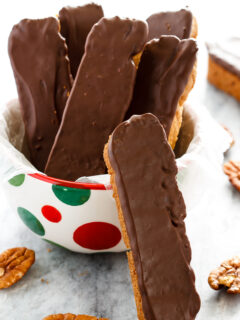 Pecan Chocolate Chip Cookie Dunkers Image