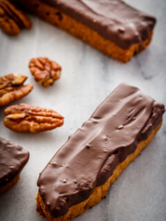 Pecan Chocolate Chip Cookie Dunkers Pic
