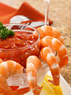 How to Make Shrimp Cocktail Pic