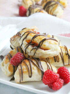 Raspberry Chocolate Hand Pies Pic