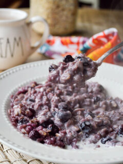Blueberries and Cream Oatmeal Pic