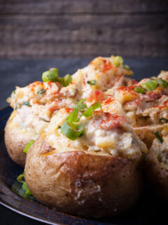 How to Bake a Potato Pic