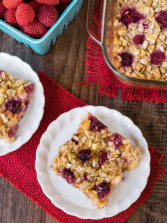 Raspberry Apple Baked Oatmeal Picture