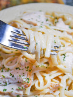 Creamy Chicken Linguine Image