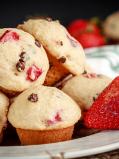 Mini Strawberry Chocolate Chip Muffins Pic