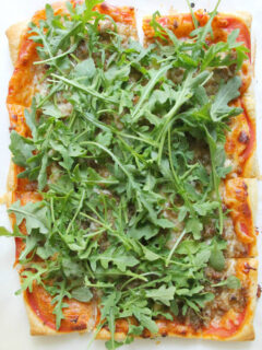 Puff Pastry Sausage and Arugula Pizza Pic