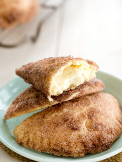 Sopapilla Cheesecake Hand Pies Pic