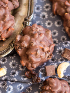 Raisin Cashew Fudge Drops Image