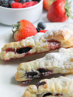 Mixed Berry Turnovers Pic