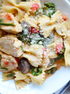 Instant Pot Chicken Florentine Pasta Photo